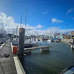 Barco Ilinx Torre De Belem * Лиссабон