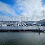 Barco Ilinx Torre De Belem